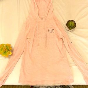 Vineyard vines light pink hoodie